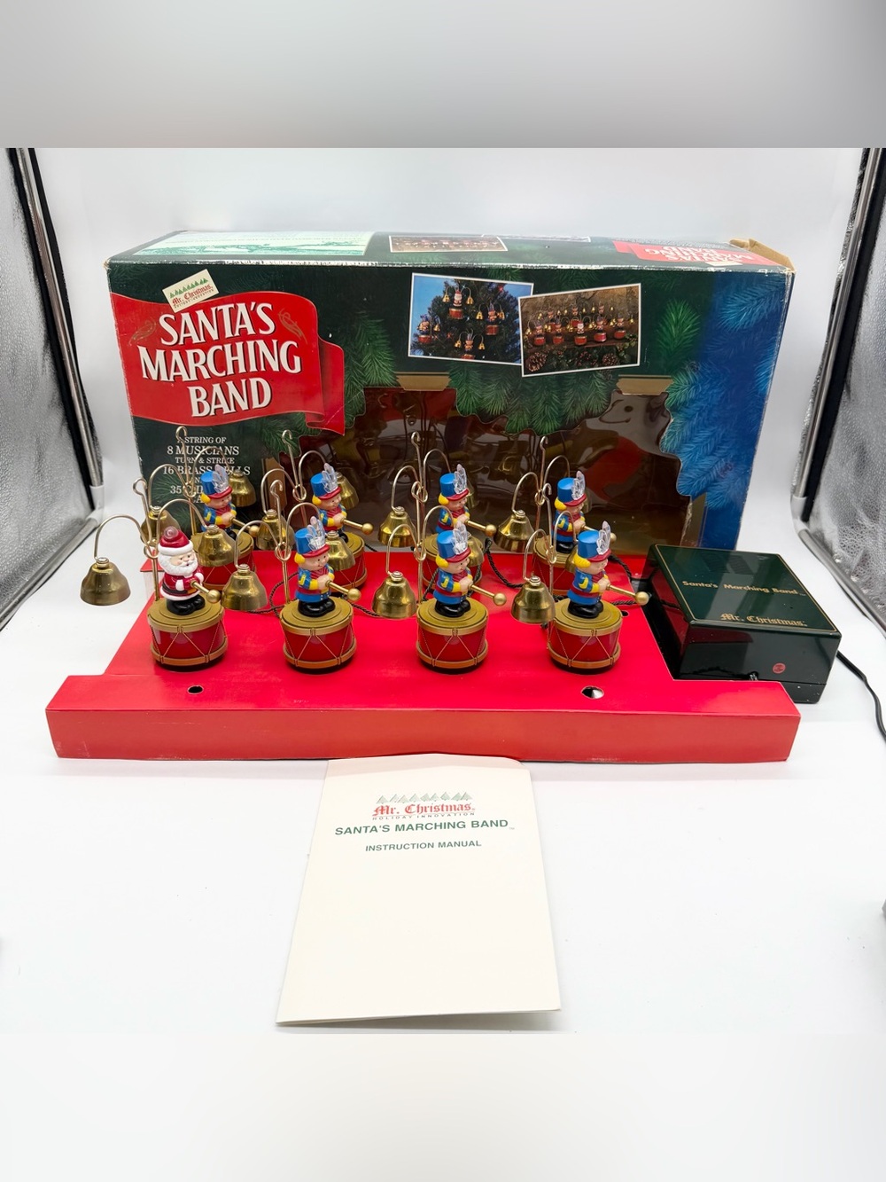Vintage 90s Mr. Christmas Santa's Marching Band 8 Musicians 16 Bells 35 Songs